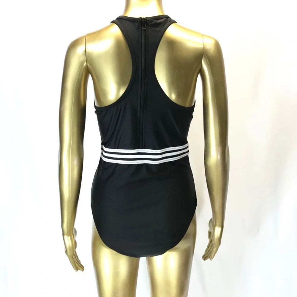 SHEIN black one